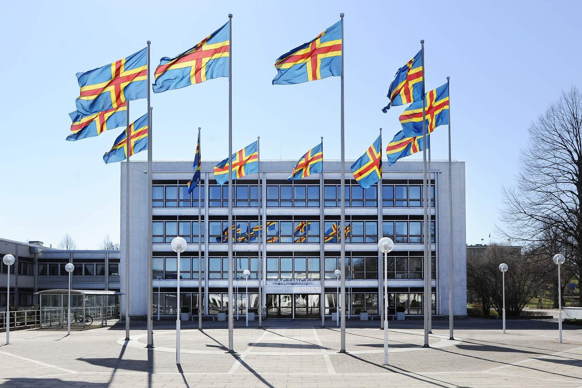 Isole Åland: esempio di autonomia nordica dove digitalizzazione, e‑government e infrastrutture moderne trasformano un piccolo arcipelago in modello di innovazione sostenibile