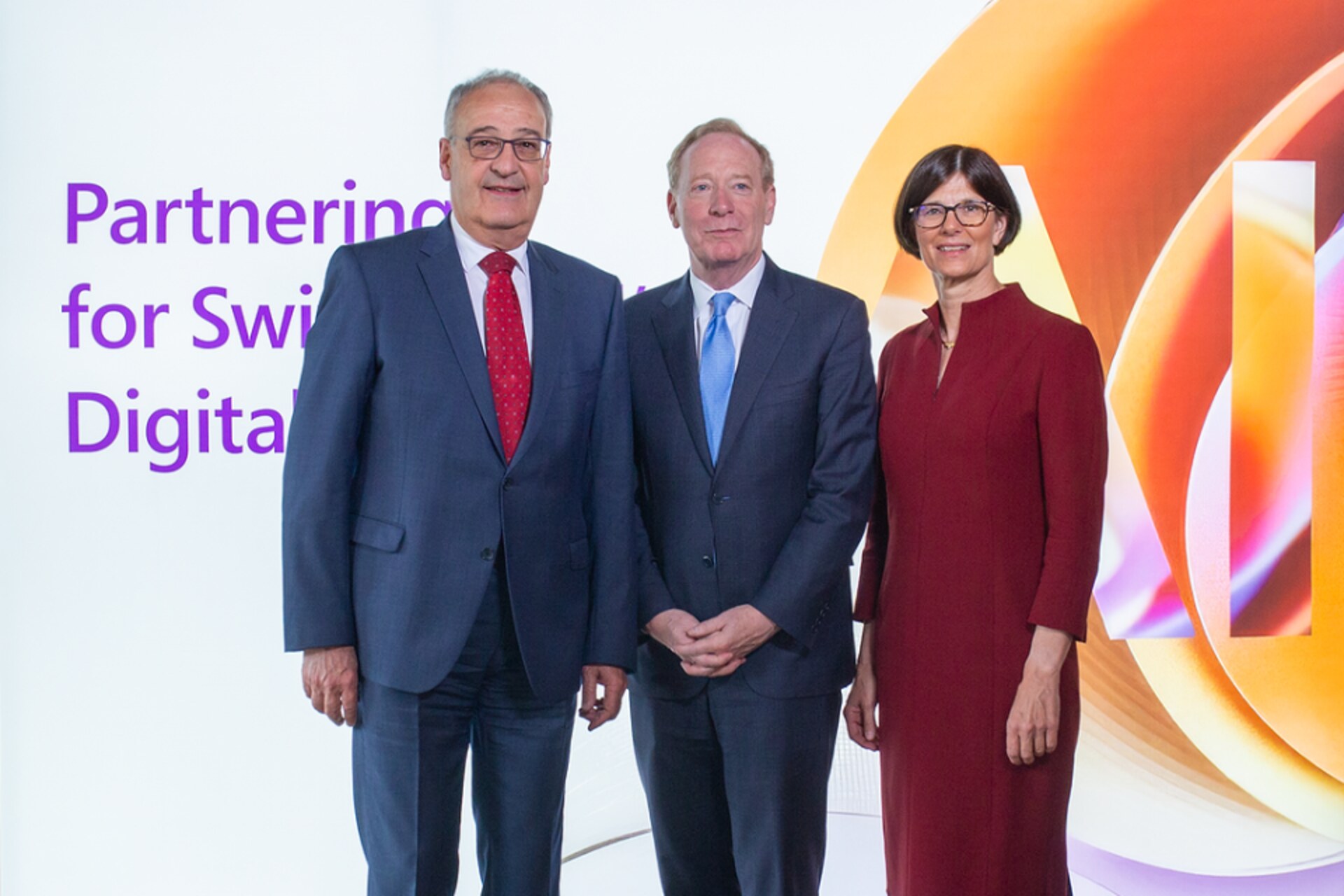 Microsoft in Svizzera: collaborazione strategica con gli Switzerland Innovation Park per accelerare ricerca applicata, intelligenza artificiale e formazione digitale in tutto il Paese, con investimenti mirati a imprese, PMI e istituzioni
