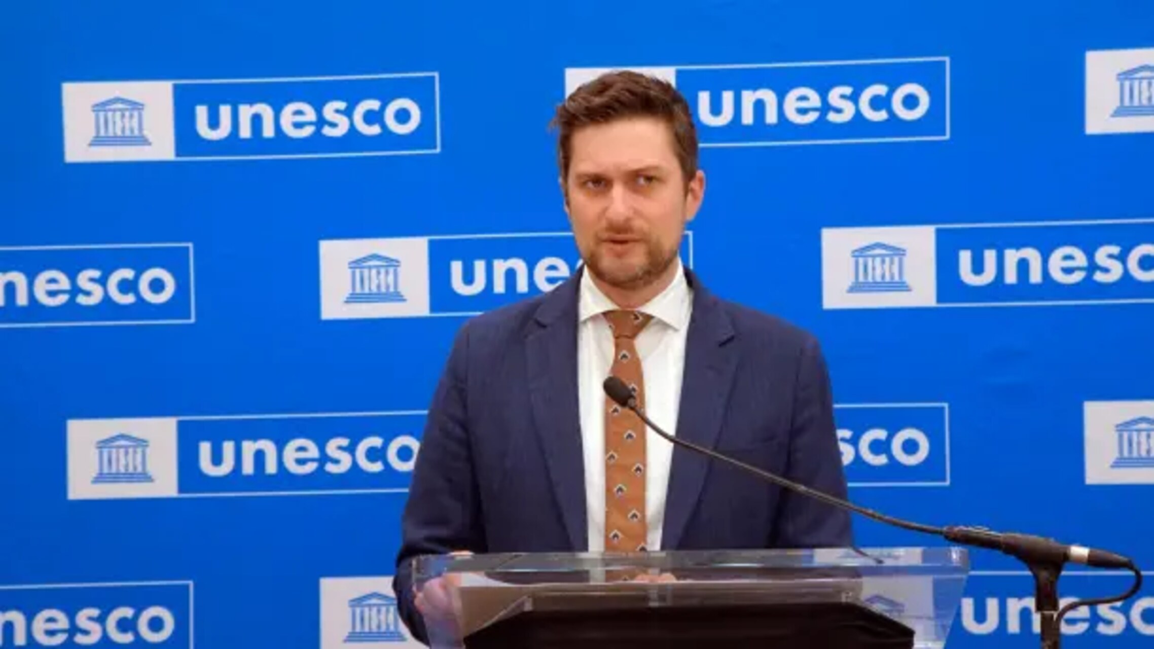 Namibia: comunità, istituzioni e tecnologi collaborano alla protezione dei siti patrimonio mondiale con strumenti innovativi, dalla realtà aumentata alla digitalizzazione di archivi storici, rafforzando identità e sviluppo locale