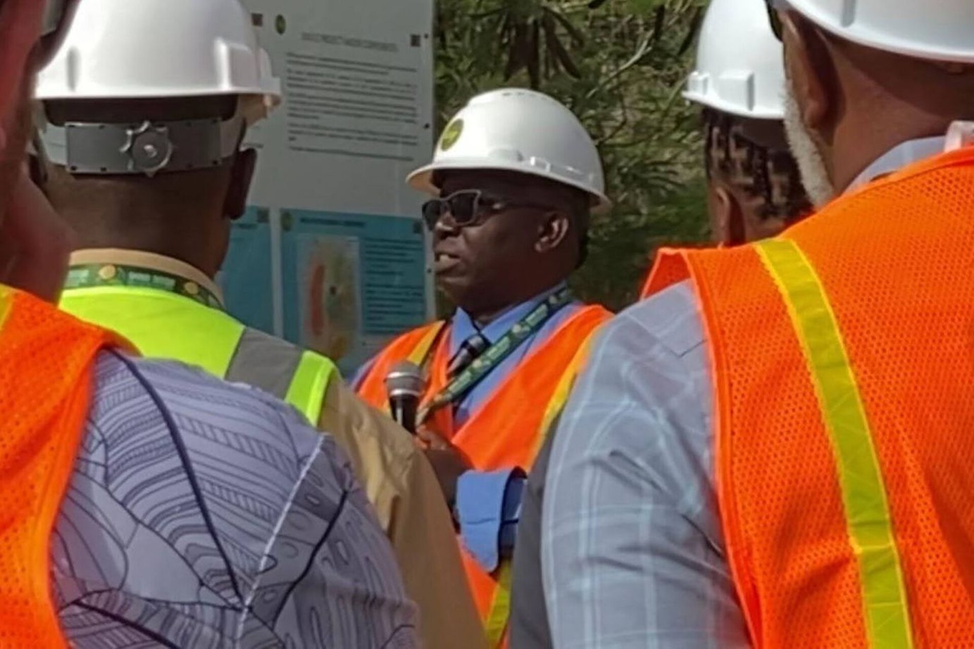 Saint Kitts e Nevis: un arcipelago caraibico che punta sulla sostenibilità e sull’innovazione energetica, investendo nella geotermia e nelle fonti rinnovabili per ridurre la dipendenza dai combustibili fossili e rafforzare lo sviluppo locale