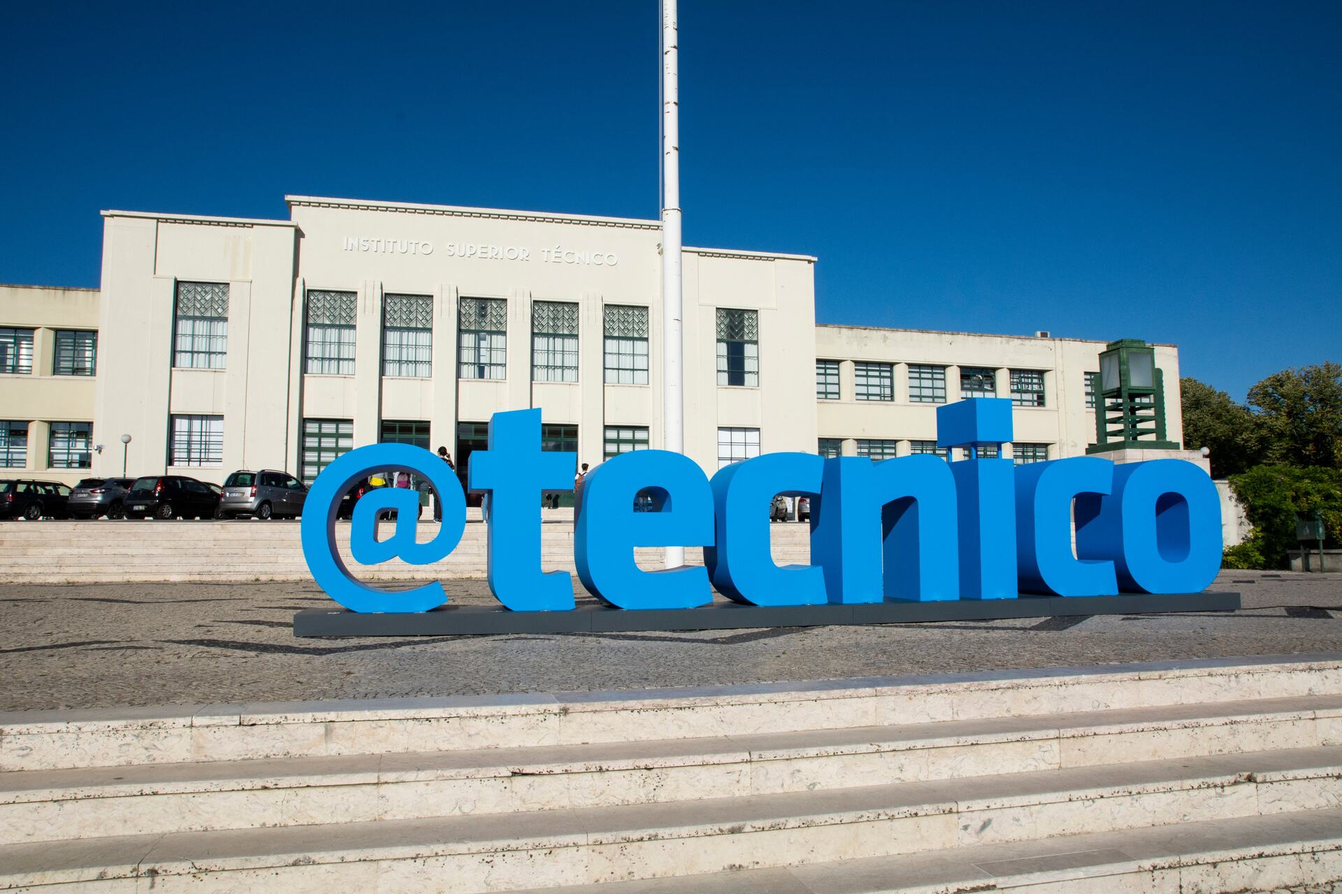 Istituto Superior Técnico: un ecosistema accademico e imprenditoriale a Lisbona, dove studenti, ricercatori e imprese collaborano per sviluppare progetti innovativi in settori chiave come energia e digitale