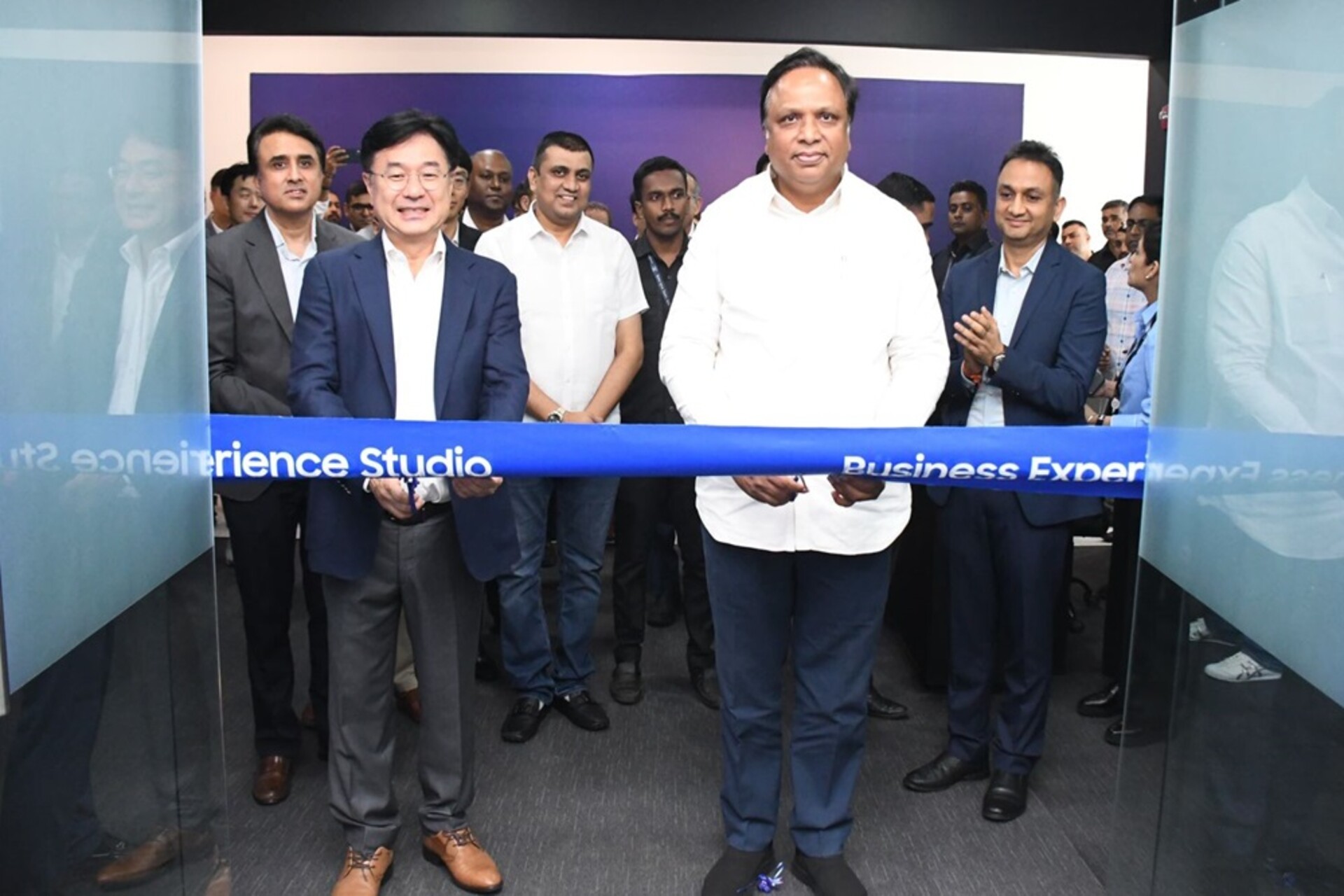 Samsung inaugura a Mumbai un centro innovativo dove imprese, scuole e istituzioni sperimentano soluzioni digitali e AI in scenari reali, simbolo della trasformazione tecnologica in India