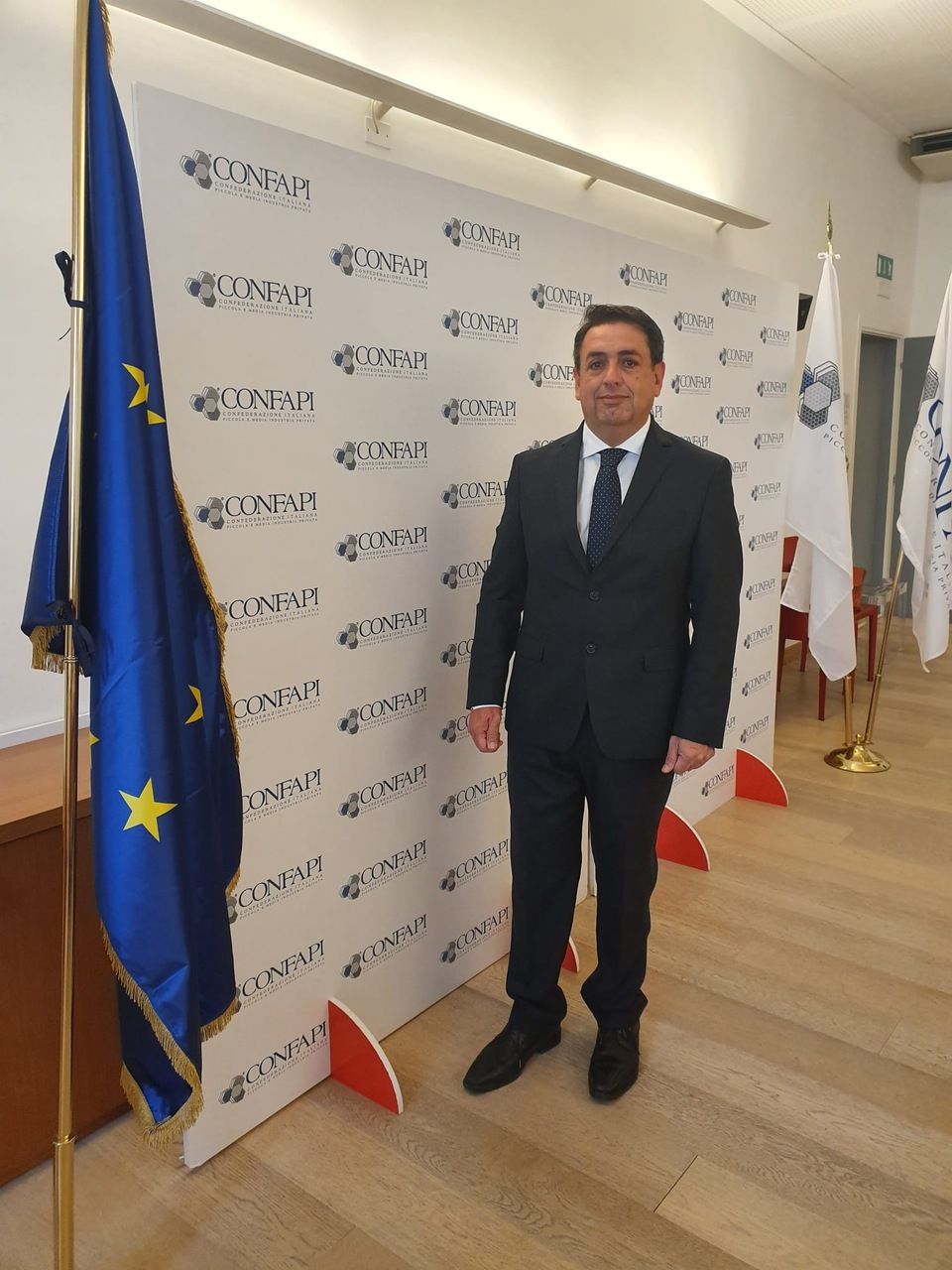La ricerca di giustizia e di condizioni più eque per le imprese porta a nuove azioni legali e mobilitazioni, simbolo della lotta delle PMI per restare protagoniste dell’innovazione