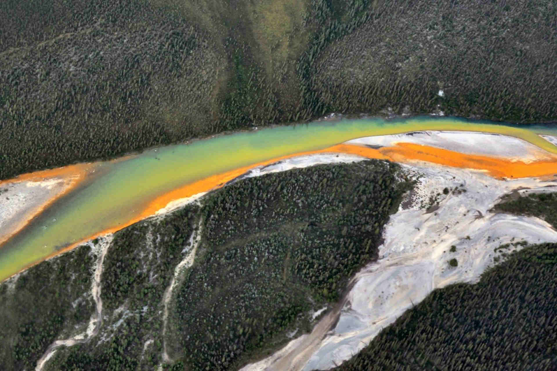 In Alaska sempre più fiumi color ruggine: la spiegazione chimica