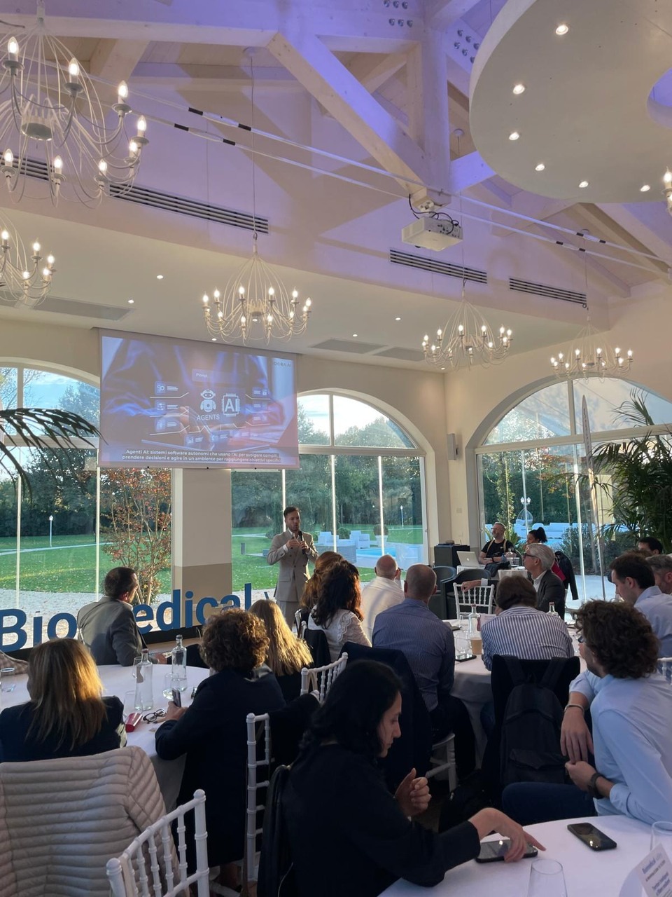 Connected Care: dall’AI alla fabbrica digitale, dall’ospedale al domicilio, la rete di competenze del biomedicale italiano costruisce una sanità integrata e tecnologicamente avanzata