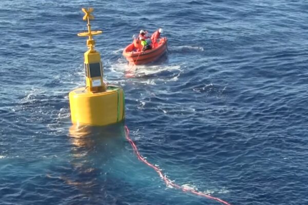Інноваційні буї в Іонічному морі для запобігання ризику цунамі