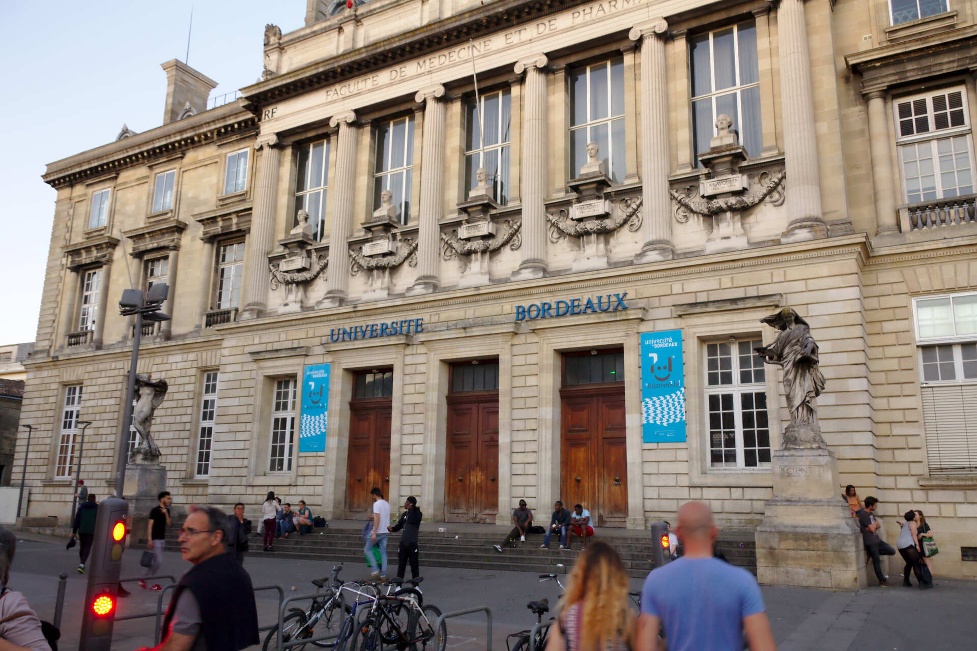 Bordeaux INP: campus universitario e centro di innovazione in Francia, punto di riferimento europeo per le scienze applicate, la robotica, la chimica e le tecnologie digitali emergenti