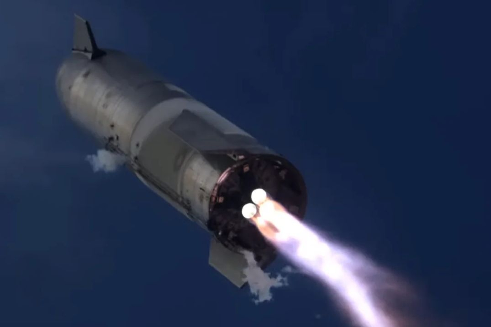 La prova dei veicoli di rientro del programma Rocket Cargo si ferma: l’Air Force sospende il progetto dopo le critiche ambientali sull’Atollo Johnston e valuta siti alternativi