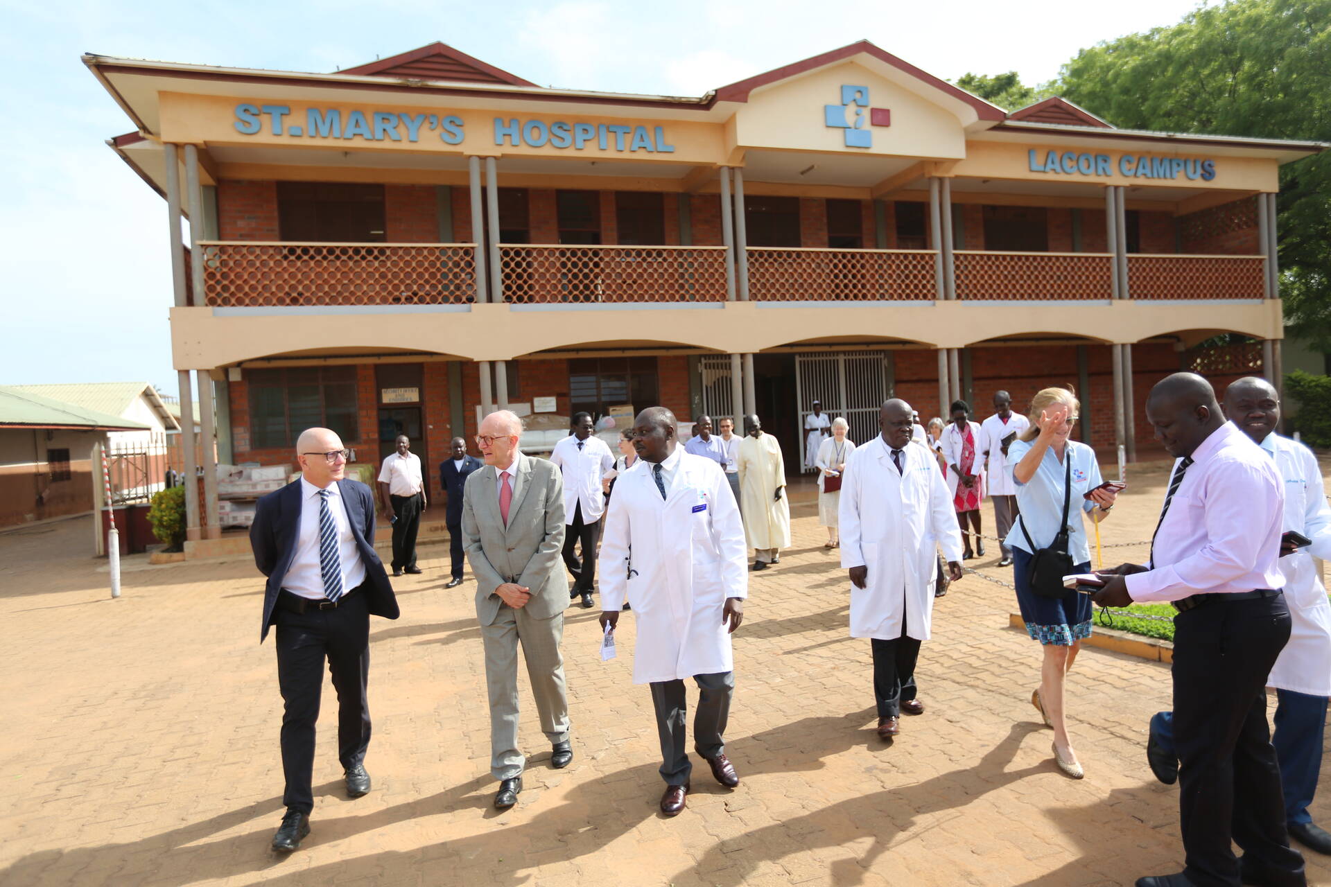 BRIDGE Uganda: iniziativa accademica dedicata alla salute globale che integra cooperazione scientifica, presenza stabile sul territorio e formazione multidisciplinare in un contesto sanitario complesso