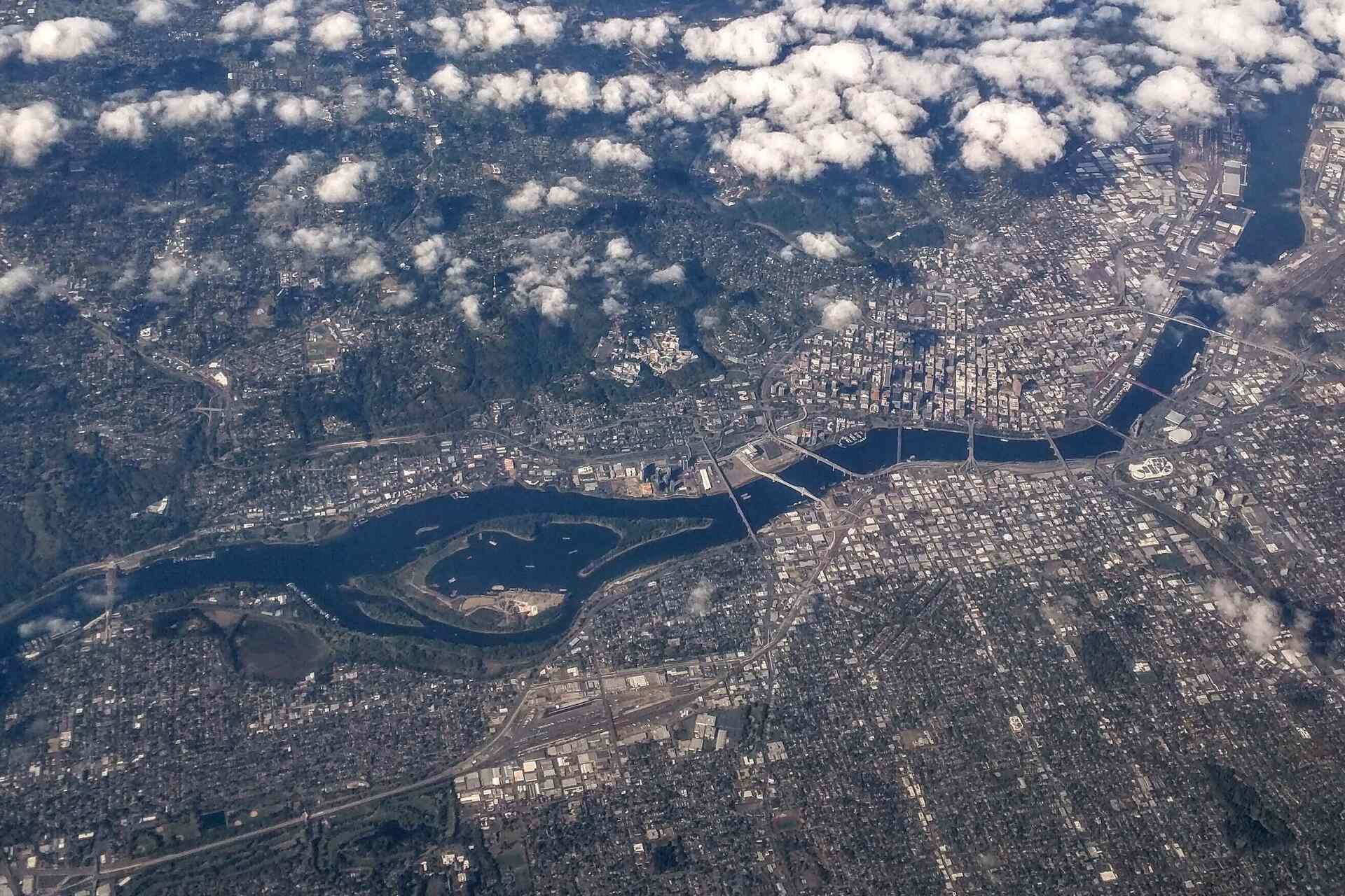 Oregon AI Accelerator: iniziativa statale negli Stati Uniti dedicata allo sviluppo dell’intelligenza artificiale, con focus su startup, università, imprese locali e modelli di innovazione responsabile e territoriale