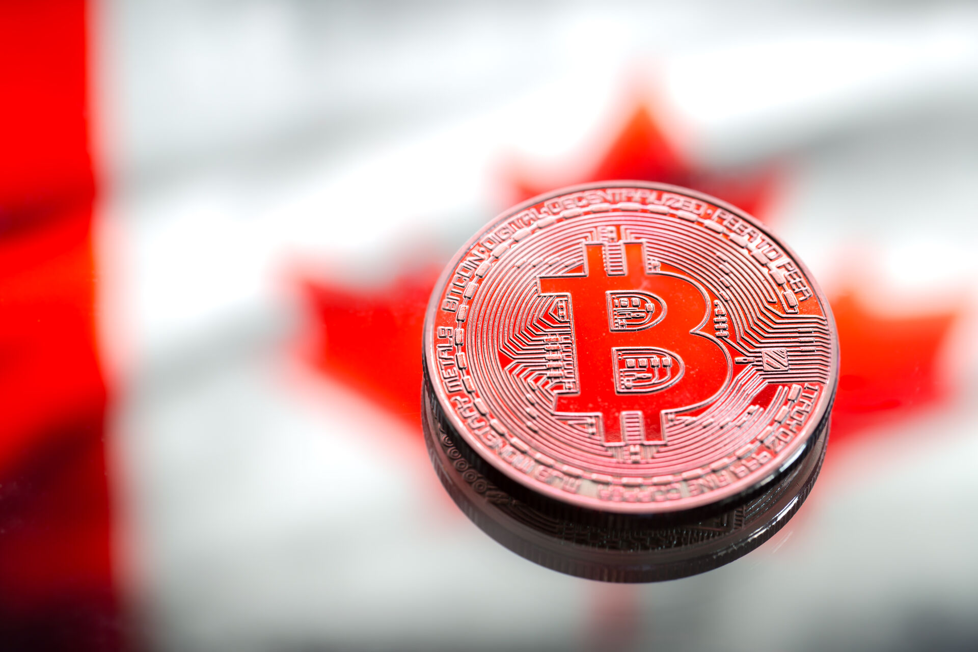 Aron Clementi: innovazione nelle tecnologie decentralizzate, infrastrutture per pagamenti digitali, crescita di hub tecnologici e collaborazione tra istituzioni e imprese nel fintech globale
