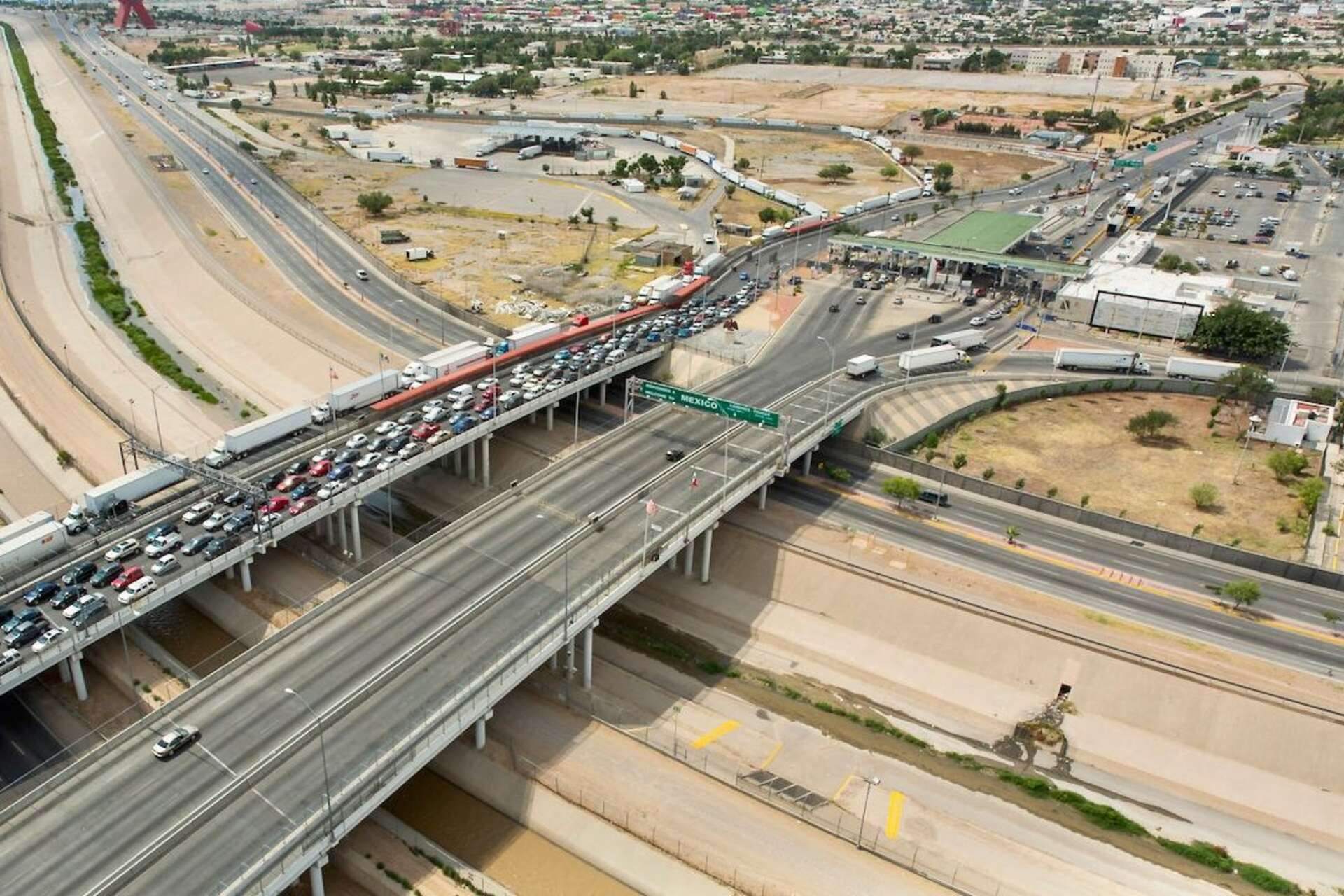 Centri last-mile: nodi logistici strategici per la distribuzione finale delle merci, sempre più centrali nei processi di innovazione della supply chain, nella mobilità urbana e nell’organizzazione delle consegne rapide