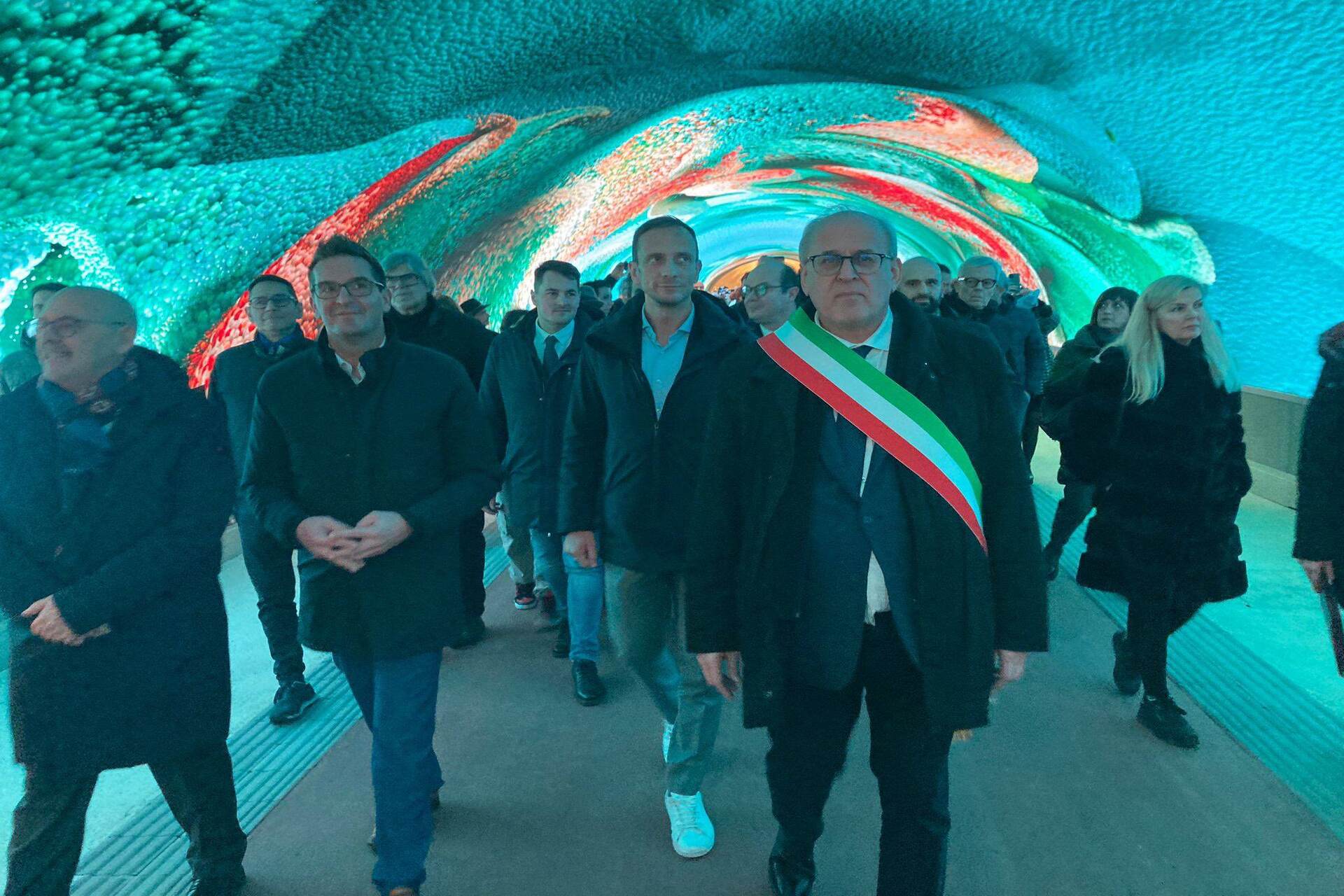 Galleria Bombi a Gorizia: spazio immersivo permanente che utilizza grandi superfici LED per valorizzare l’esperienza urbana, collegando innovazione tecnologica, cultura e identità territoriale transfrontaliera