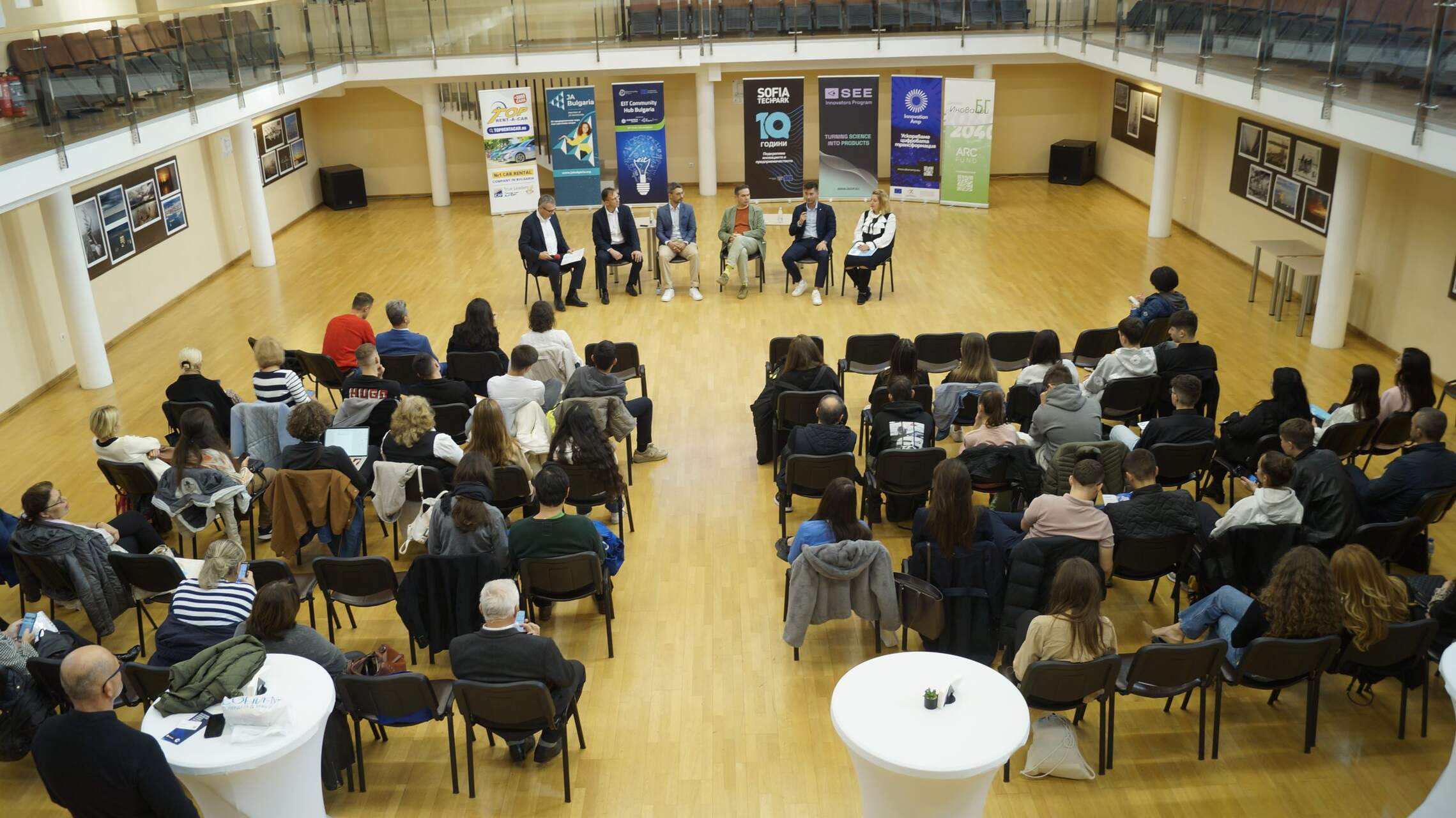 Varna: città sul Mar Nero al centro di nuove strategie europee per l’innovazione, dove sviluppo urbano, ricerca, politiche pubbliche e cooperazione internazionale ridisegnano il ruolo territoriale e tecnologico della regione