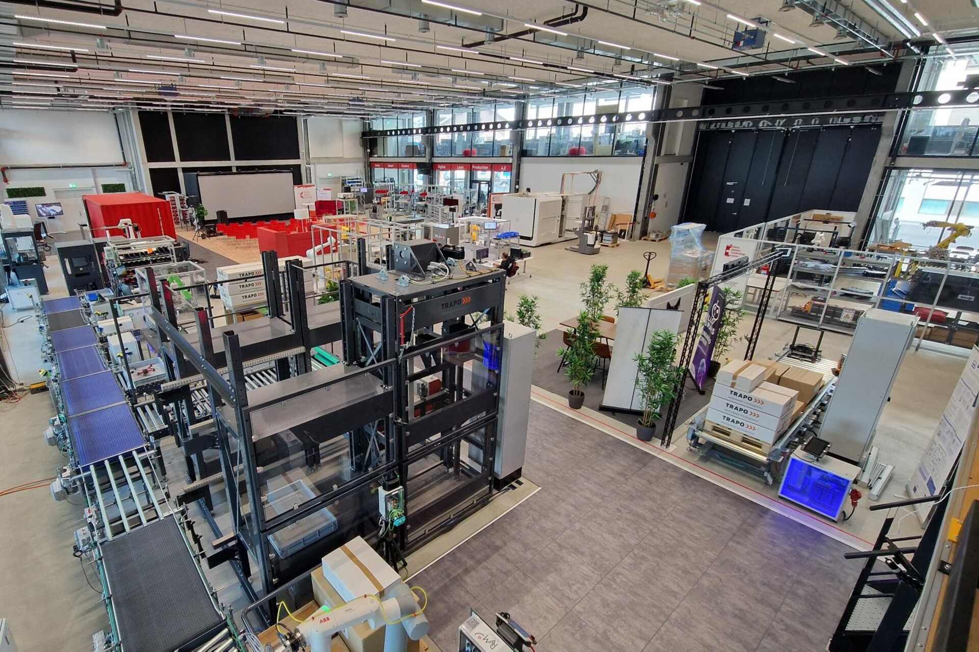 5G privato e AI all’edge: ecosistemi di test per trasformazione digitale, connettività a bassa latenza, analisi in tempo reale e tecnologie per efficienza operativa, sicurezza e automazione industriale smart