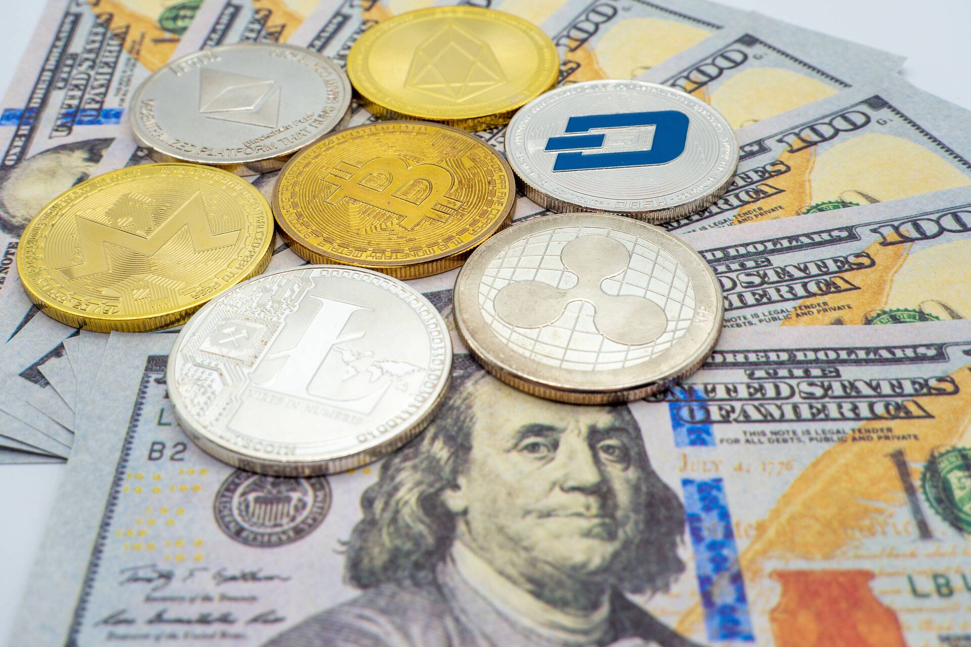 Nuova era crypto: integrazione tra finanza tradizionale e blockchain, infrastrutture digitali evolute e mercati globali attivi 24/7 che trasformano gli asset digitali in strumenti finanziari concreti