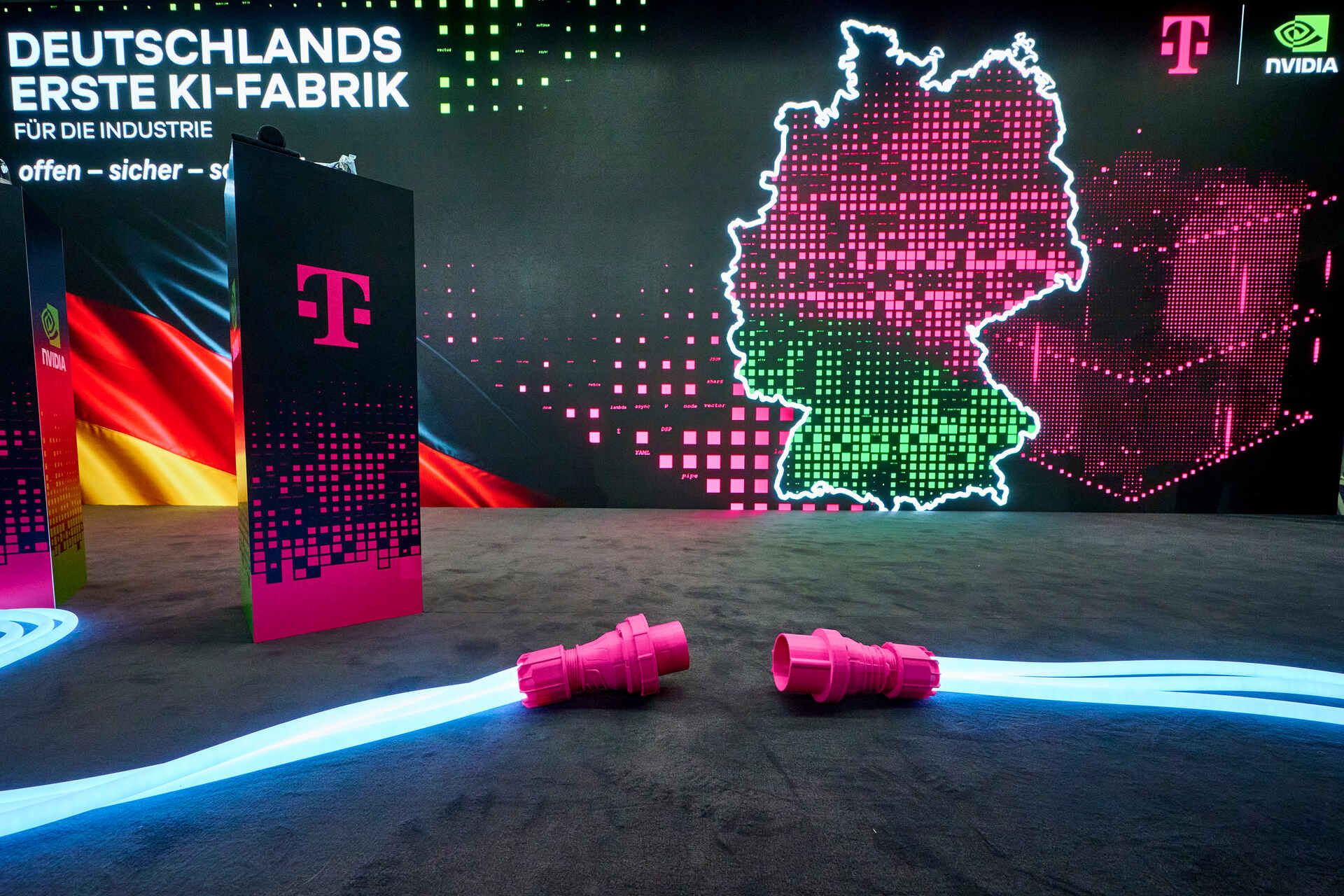 Deutsche Telekom AI: infrastruttura cloud per intelligenza artificiale industriale con data center ad alte prestazioni, supercalcolo GPU e servizi digitali avanzati per imprese, ricerca e pubblica amministrazione europea