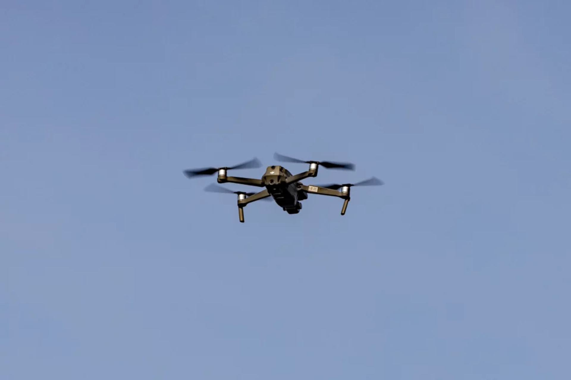 Nuuk: sperimentazione di droni per missioni di monitoraggio e search and rescue tra ghiacci, fiordi e rotte polari, sviluppo di soluzioni aeronautiche avanzate per interventi rapidi in territori isolati e difficili da raggiungere