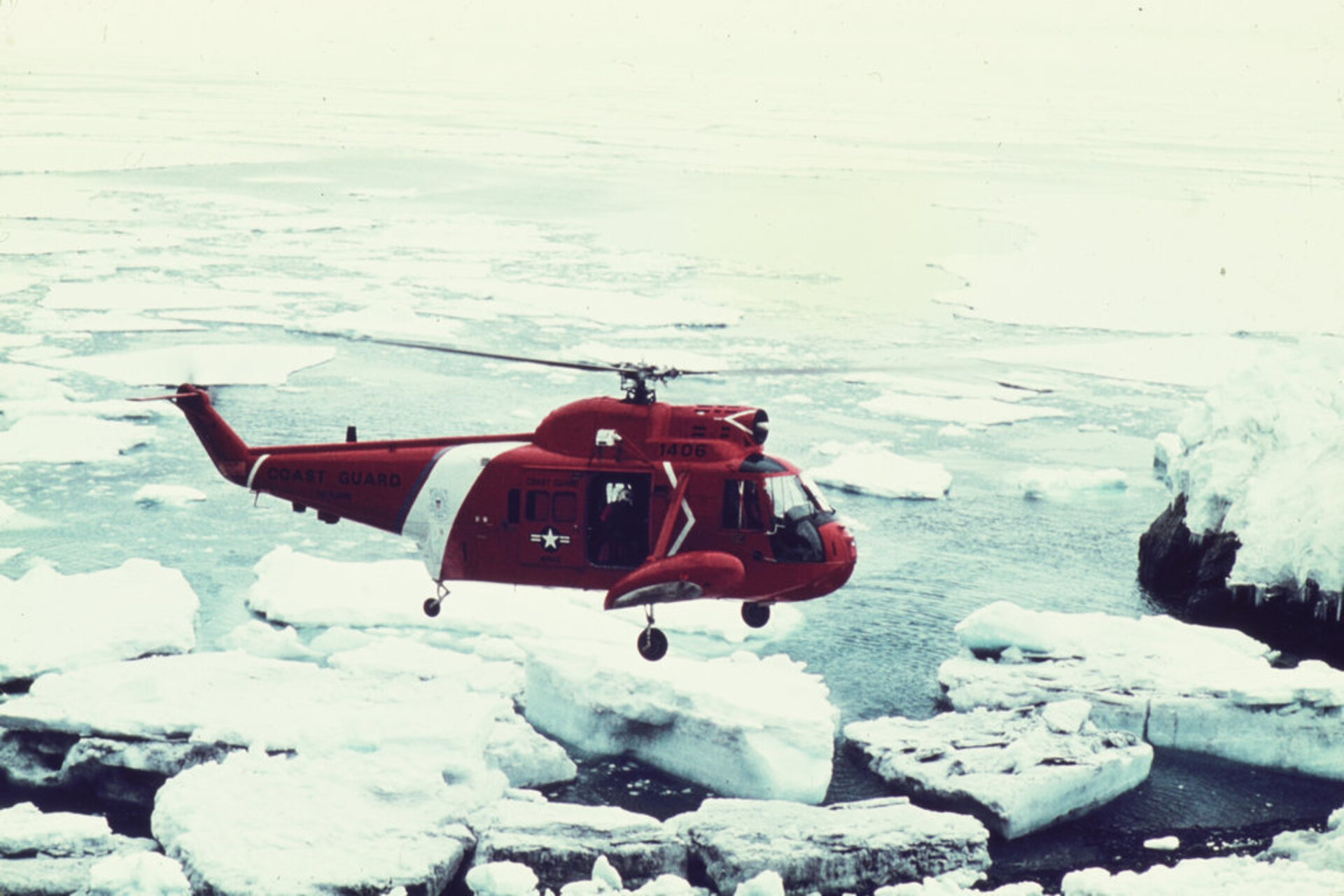 Scott Island: micro-isola antartica disabitata utilizzata come sito campione per dati meteo e oceanici, sperimentazione di strumenti resilienti, infrastrutture di monitoraggio e sistemi digitali per analisi ambientale avanzata