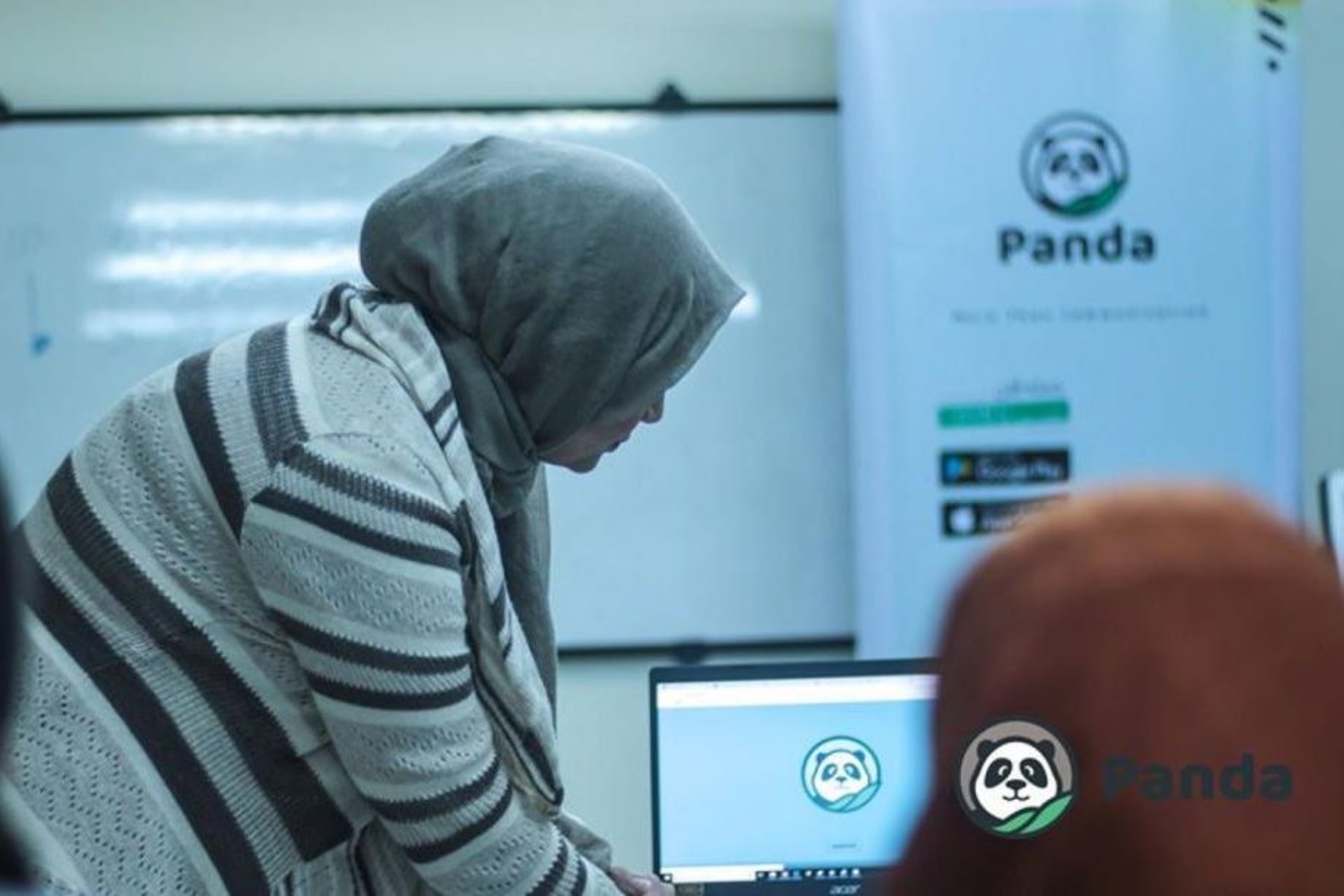 Startup EdTech in Libia: adozione tecnologica: sessione formativa con personale scolastico e genitori sull’uso di strumenti educativi digitali per coordinamento didattico, condivisione documenti e supporto alle attività di apprendimento a distanza