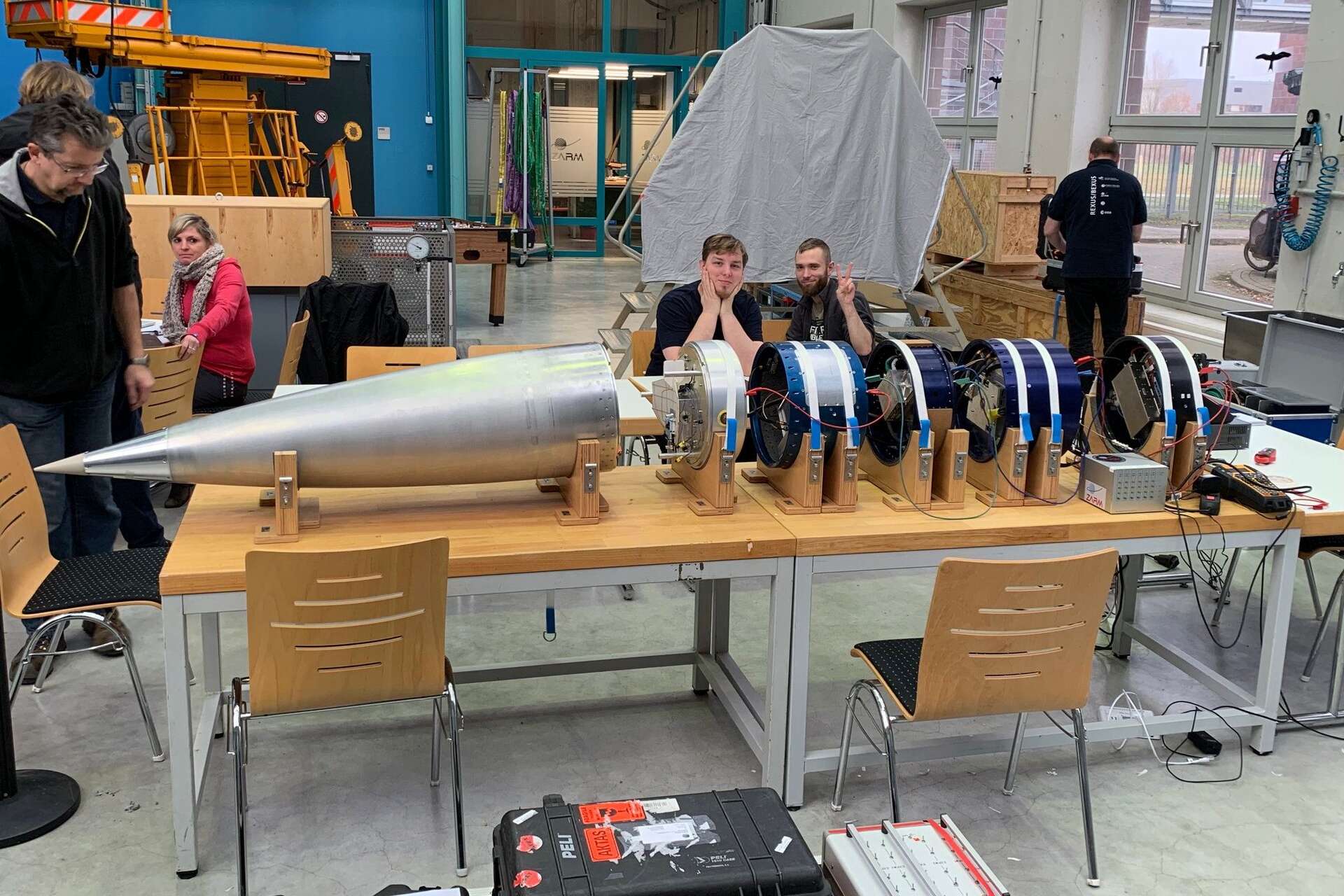 Laboratorio spaziale europeo: attività di ricerca e sperimentazione in microgravità con razzi suborbitali, studenti e tecnologie avanzate impegnati nello sviluppo di materiali innovativi e sistemi scientifici