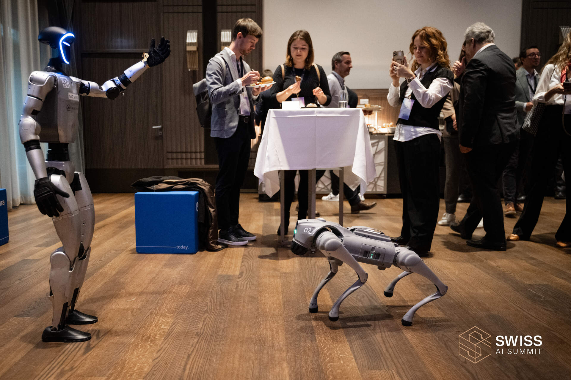 Timea Nagy: professionista nel campo dell’intelligenza artificiale e della data privacy, fondatrice dello Swiss AI Summit, impegnata nello sviluppo di strategie che collegano innovazione tecnologica e applicazioni aziendali