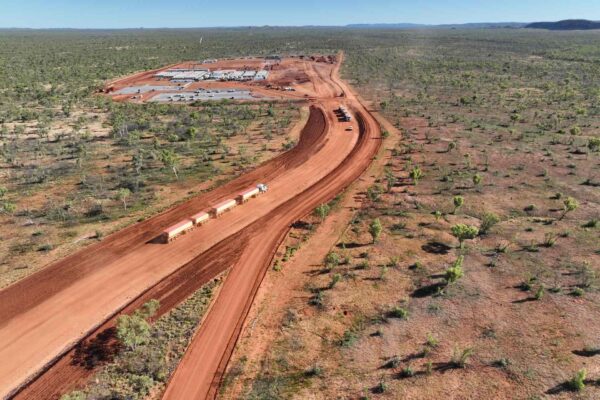 Eva Copper: miniera australiana nel Queensland con Harmony e tecnologie ABB per la macinazione del rame, tra automazione, metalli critici e filiere legate alla transizione energetica globale e reti UE