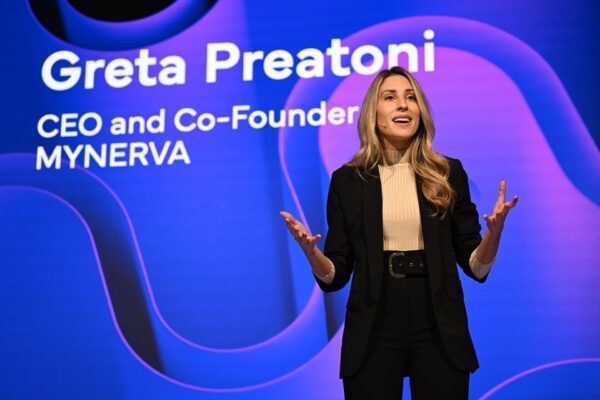 Greta Preatoni: dal dottorato all’ETH di Zurigo nasce MYNERVA, startup MedTech che porta neuroingegneria, pazienti e rimborso sanitario dentro lo sviluppo della calza intelligente Leia per uso clinico