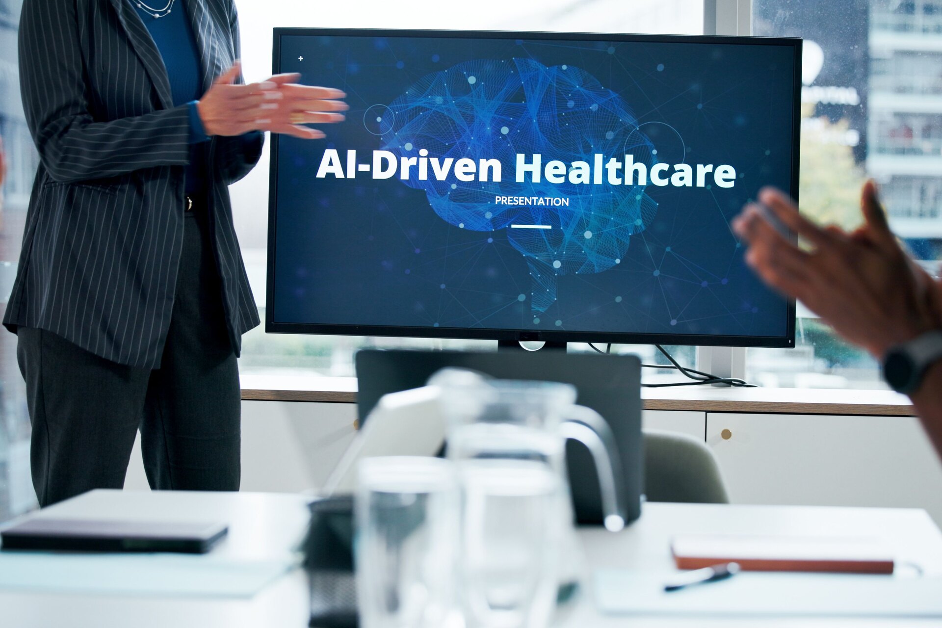 MeditronFO: visualizzazione editoriale di AI applicata alla medicina, tra modelli linguistici clinici, dati sanitari, processi auditabili e collaborazione tra ricerca e ospedali