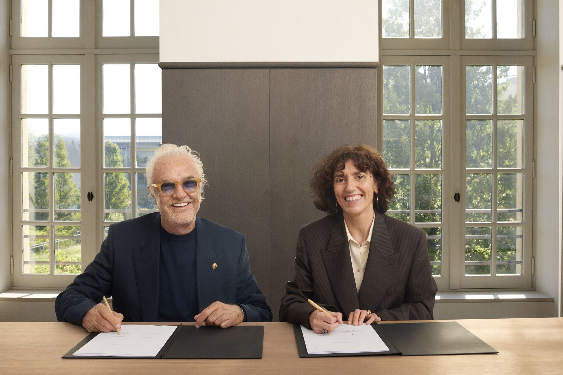 Gucci e Alpine: una collaborazione tra moda e Formula 1 che unisce performance, identità visiva, tecnologia e contenuti per nuovi scenari sportivi