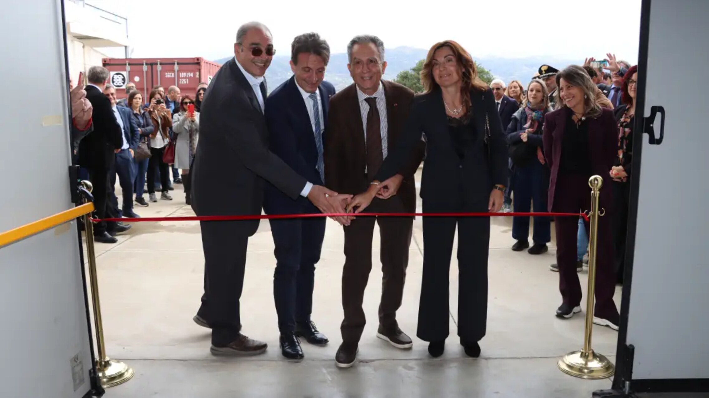 STAR: infrastruttura scientifica dell’Università della Calabria con laboratori, linee sperimentali e sistemi di controllo per produrre e utilizzare fasci di raggi X compatti