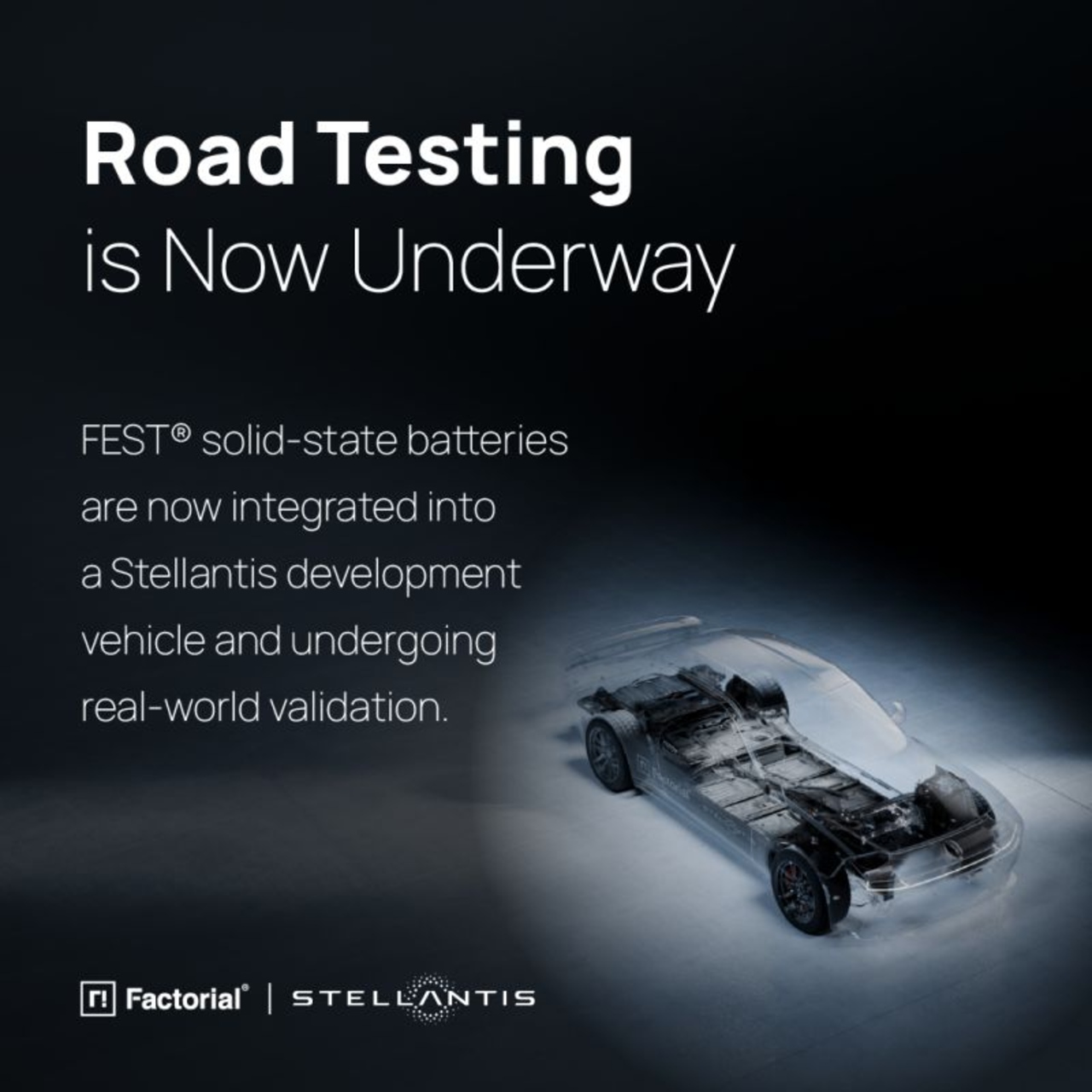 Batteria solida: collaborazione tra Stellantis e Factorial per integrare celle FEST® in un’auto elettrica, validando pacco batteria, gestione termica, autonomia, sicurezza e ricarica veloce su strada