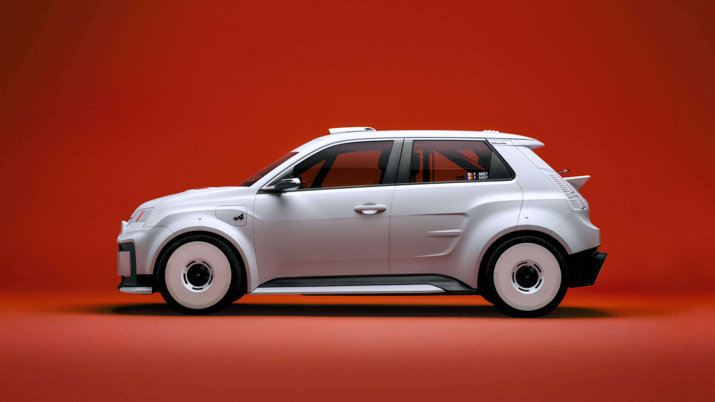 Collaboration Alpine x Lacoste: progetto creativo sviluppato tra automotive e fashion, con dettagli tecnici, materiali ricercati e riferimenti visivi condivisi tra i due marchi francesi