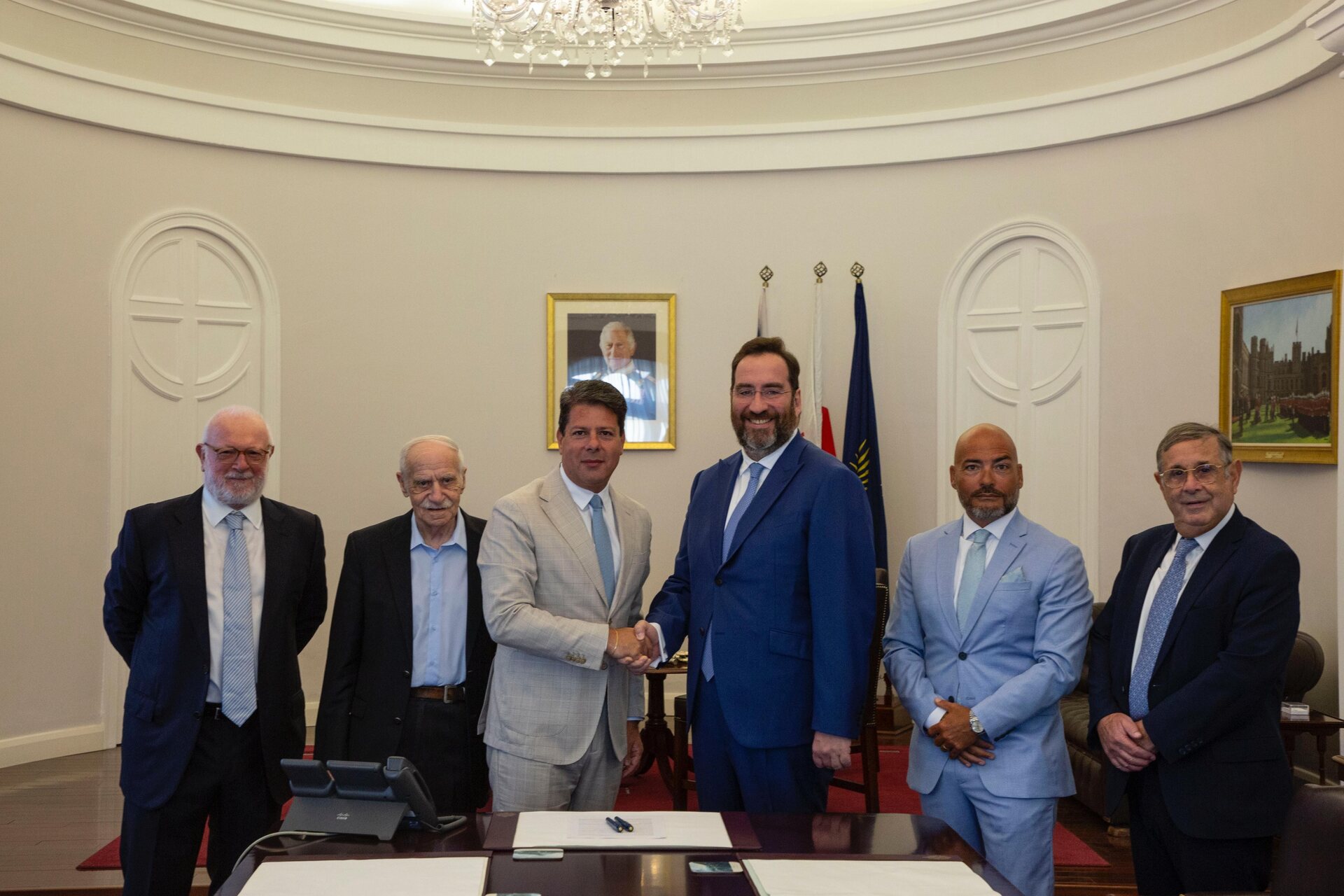 Gibilterra: incontro istituzionale negli uffici del Chief Minister per la presentazione del progetto Pelagos Data Centres, con rappresentanti del Governo, dell’azienda e dei consulenti coinvolti nello sviluppo dell’infrastruttura