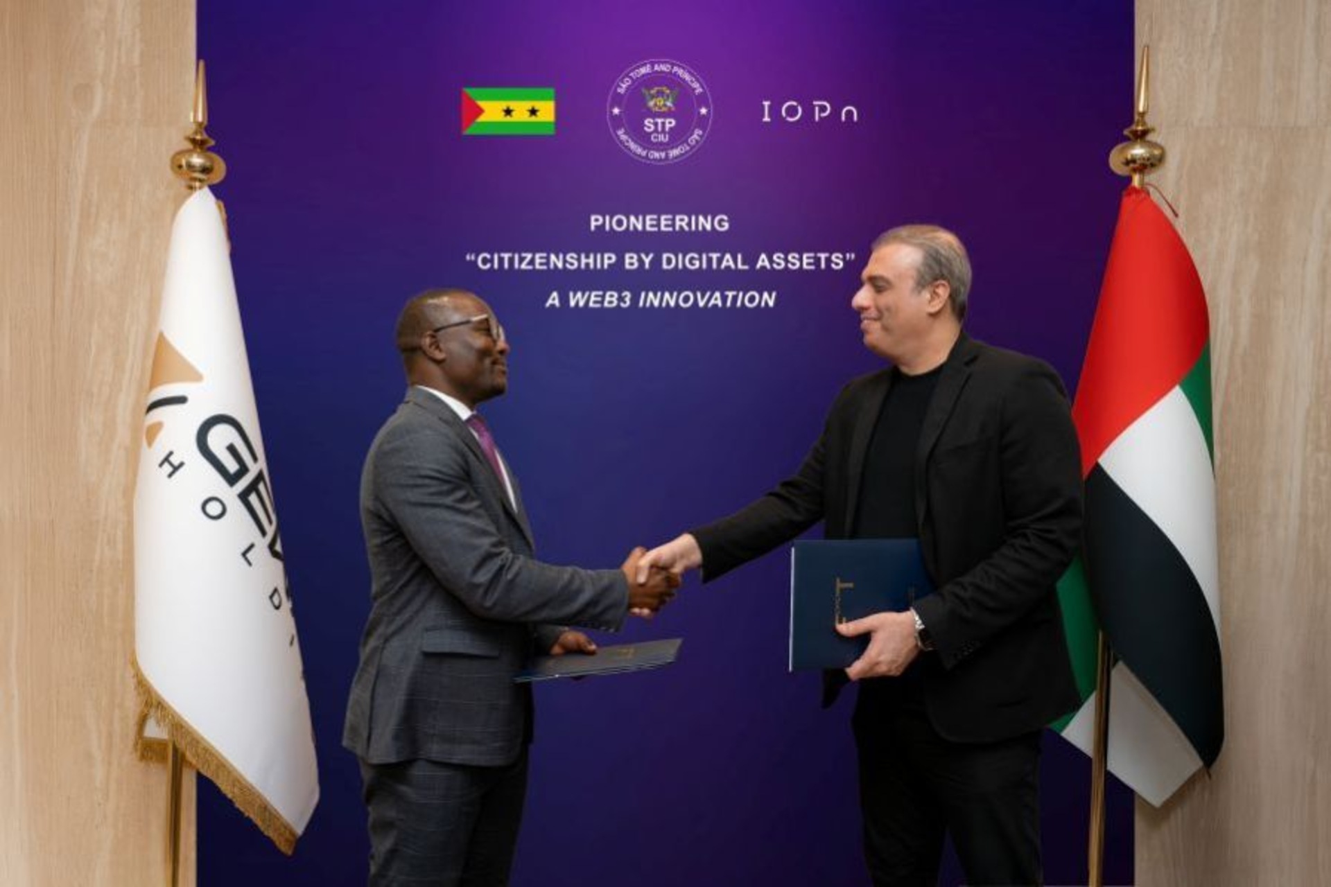 São Tomé digitalizza la cittadinanza: firma del programma CBI con Disney Leite Ramos e Mojtaba Asadian, per integrare registri verificabili, identità digitale e controlli sui richiedenti