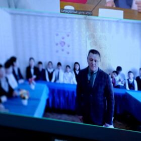 Starlink collega alla rete una scuola remota del Kirghizistan